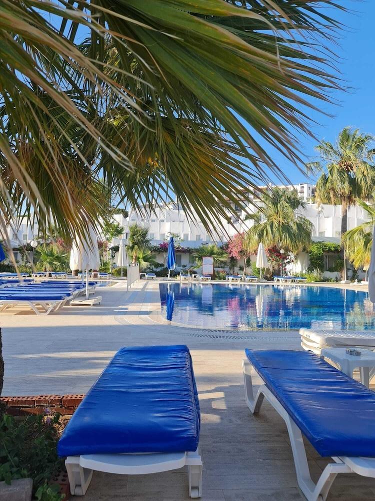 Nagi Beach Hotel Gümbet Exterior foto
